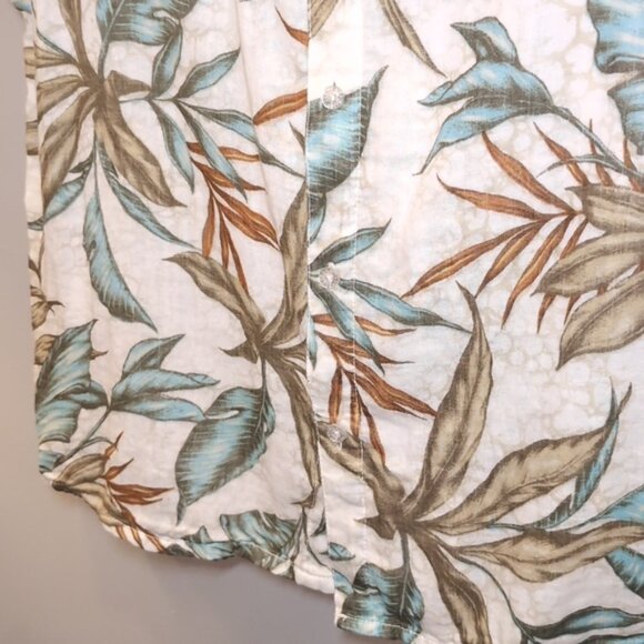 Margaritaville Hawaiian Camp Shirt Short Sleeve Tropical Floral BBQ Beach Resort - Picture 4 of 11